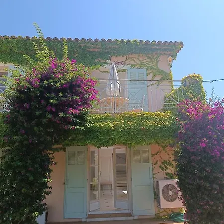 Camp De Base Dei Marres Hotel 3*